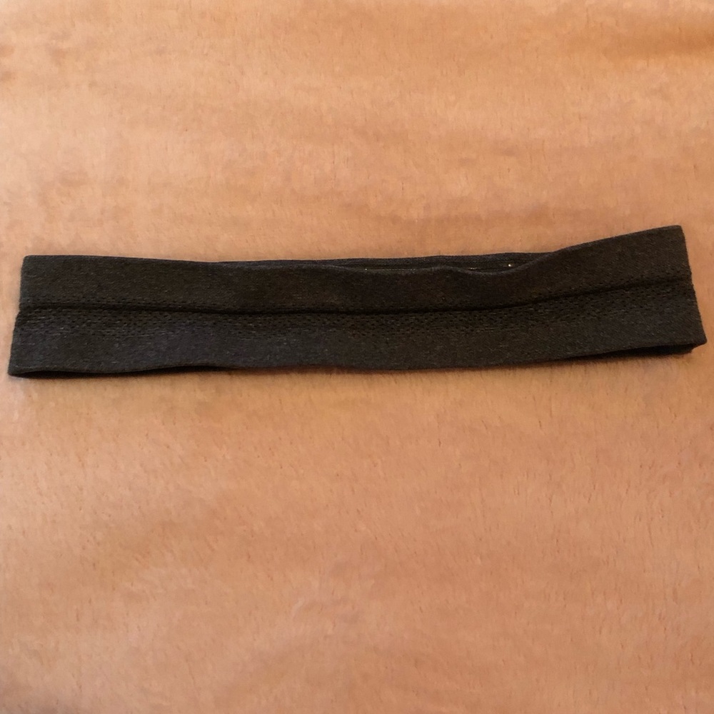 Gray Lululemon headband